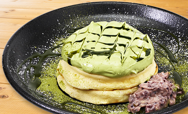 抹茶クリームのリコッタパンケーキ